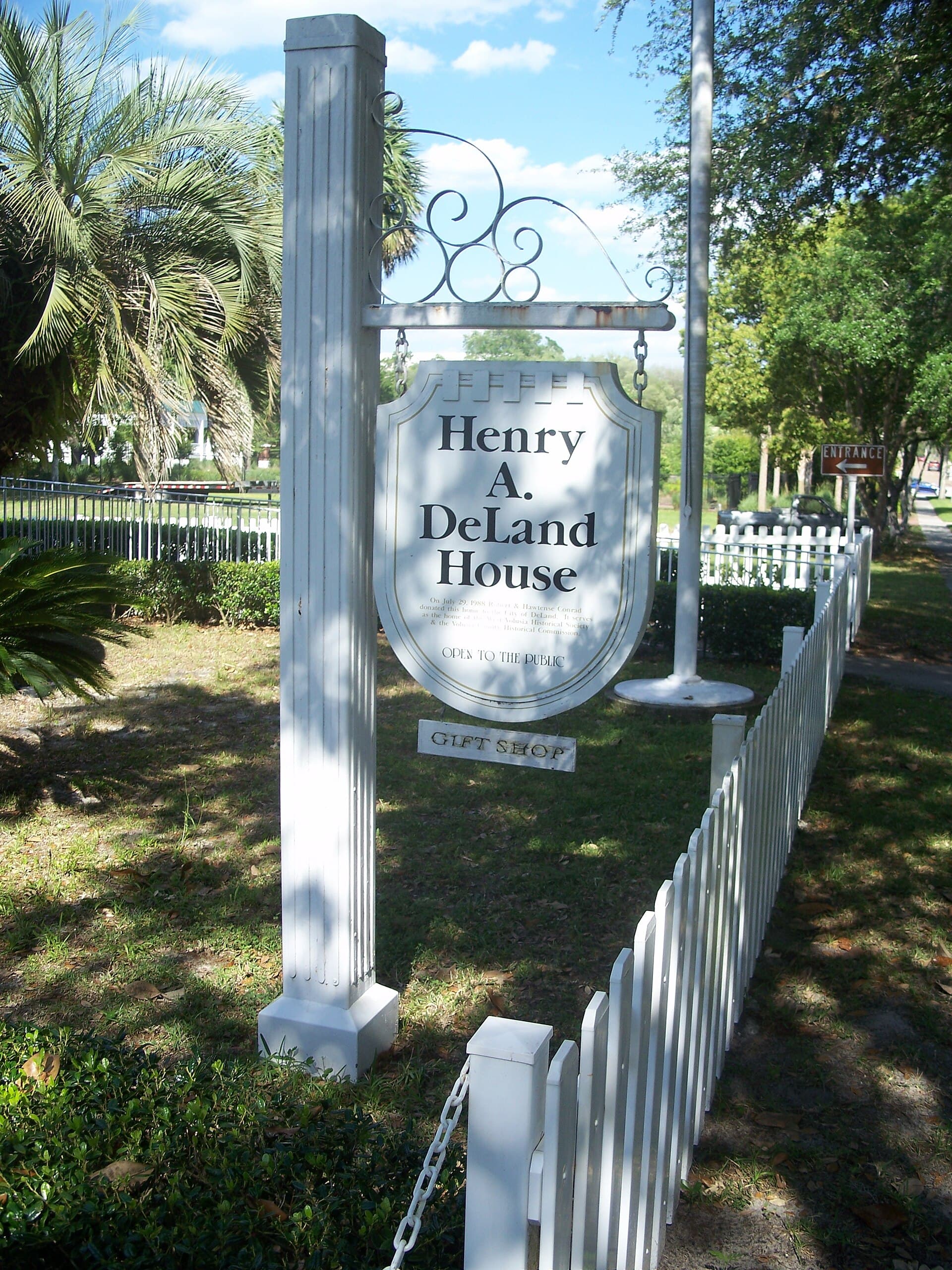 The DeLand House Museum & West Volusia Historical Society